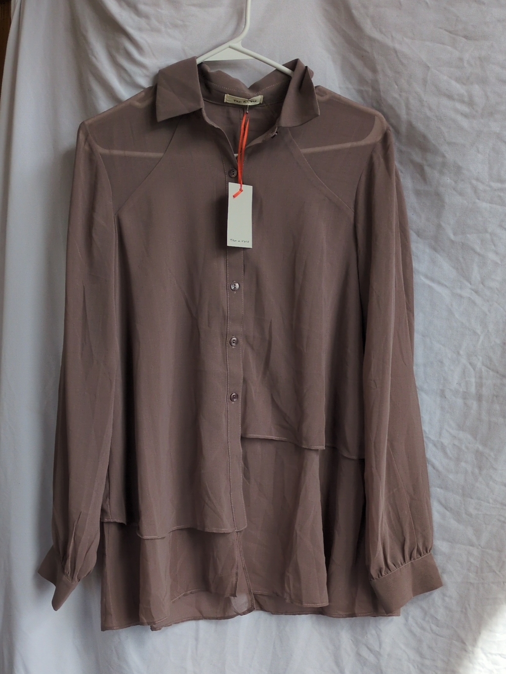 tea n rose Taupe Layered Womens Button-Down Shirt